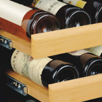 Estantes extraíbles de madera